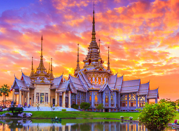 아유타야 방파인 & 아트뮤지엄 오전 반일 투어(COPY)