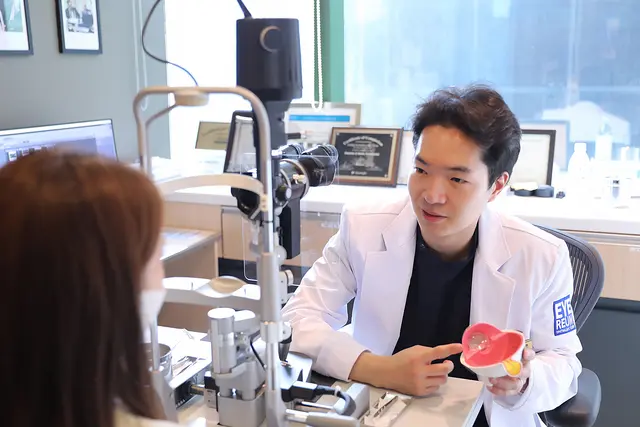 EYEREUM EYE CLINIC I World-renowned vision correction specialist (SMILE & ICL)
