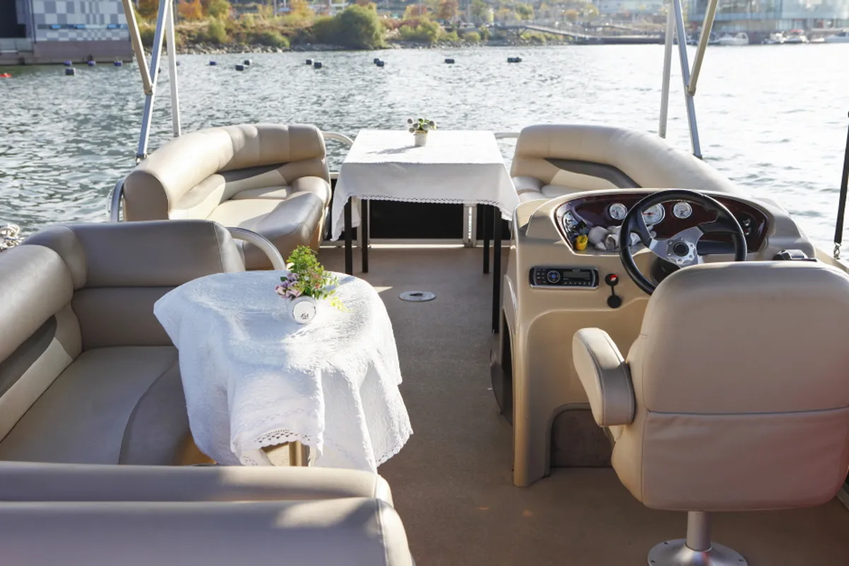 Banpo Sevit Island Rainbow Boat Tour (Golden Blue Marina)