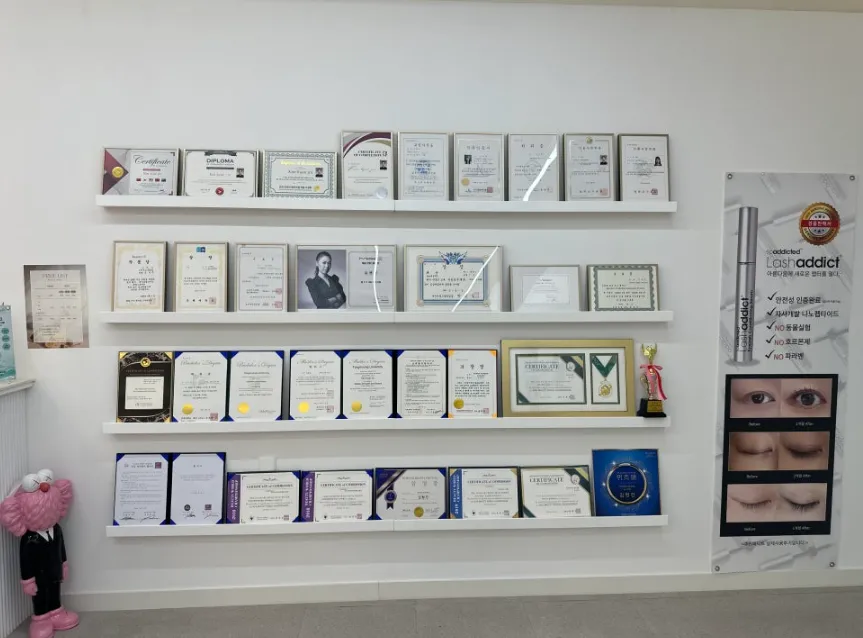 First Light | Busan Makeup & Therapy