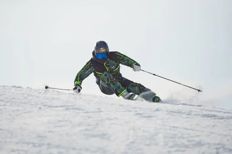 [Gangwon-do] Vivaldi Park Ski Lessons, Park Jae-hwan Ski School, 2-Hour Ski Lesson (Supervised)