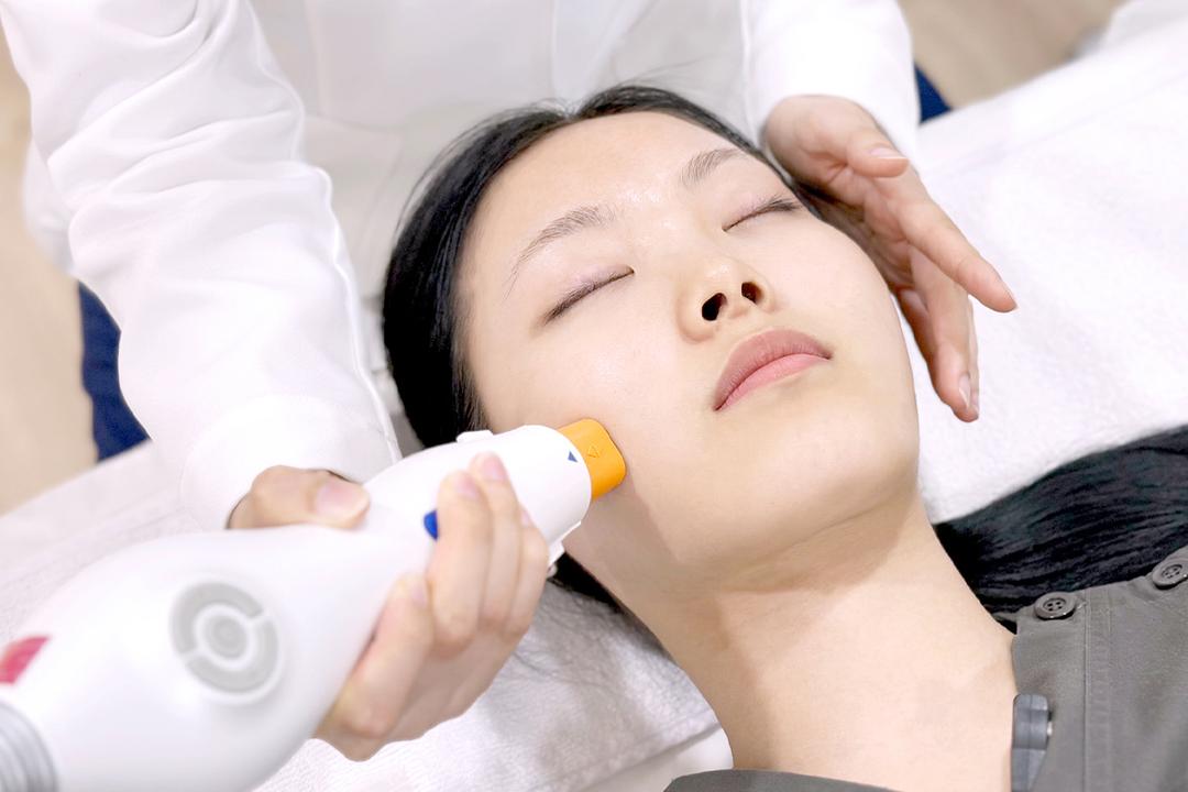 YONSEIRO CLINICㅣPetite Skin Procedures