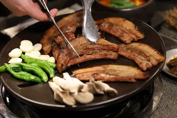 Korean Barbecue Restaurant in YongsanㅣJUKTO