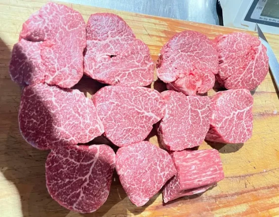 Michelin Guide Steak Restaurant in CheongdamㅣELPIC