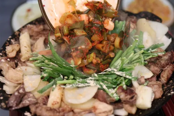 Tasty Gopchang Restaurant in GangnamㅣGop Mapo Branch