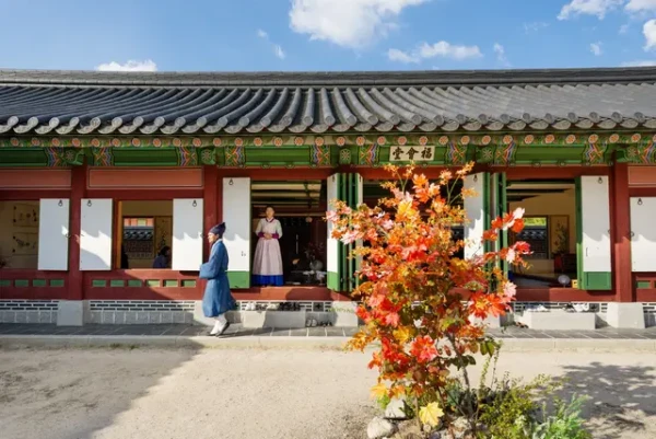 2025 Gyeongbokgung Saenggwabang TourㅣExclusive tickets for foreign visitors