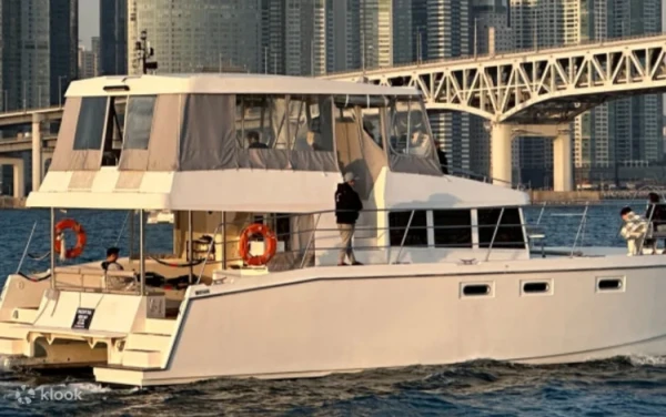 Busan Haeundae Yacht Boat Tour