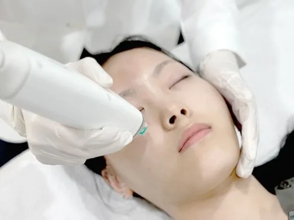 YONSEIRO CLINICㅣPetite Skin Procedures