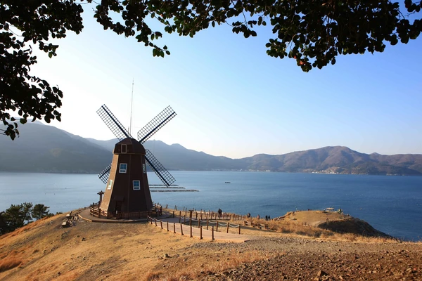 Type1_거제 바람의 언덕_한국관광공사 김지호_NlXnva.jpg