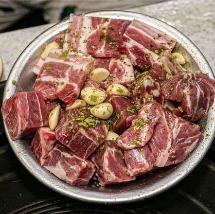 Cheonha Jaeil Stone Lid | Myeongdong K-BBQ