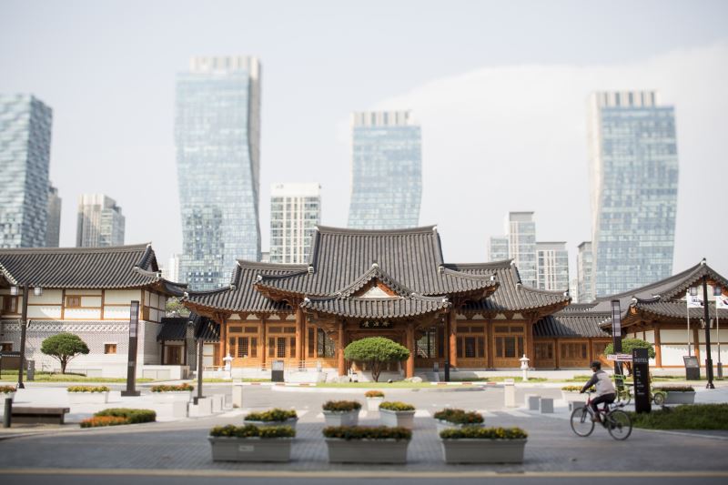 Royal Suite + Breakfast for 2