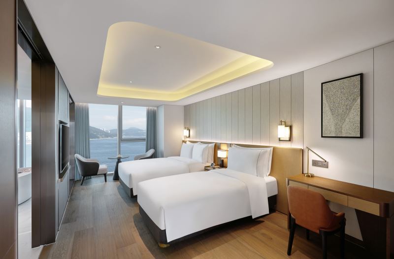 Green Valley Deluxe Family (with Breakfast)