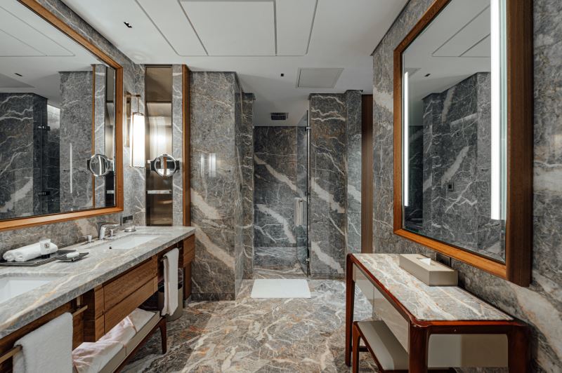 Signiel Premier Twin City View