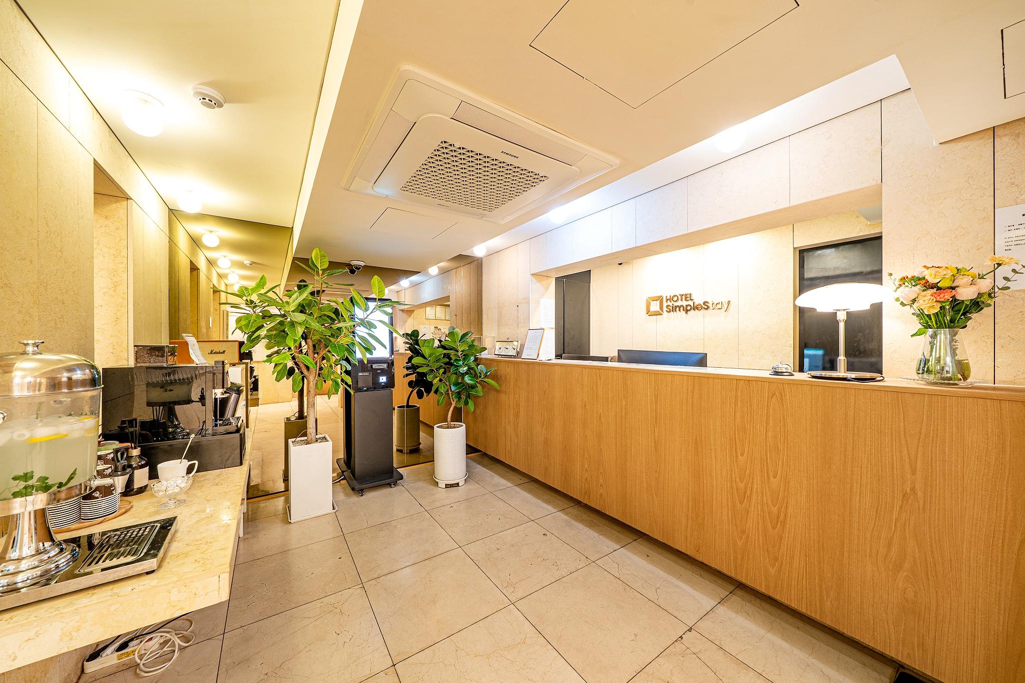 Deluxe Triple B (Exclusive ★ Free breakfast provided (additional charges apply for additional people