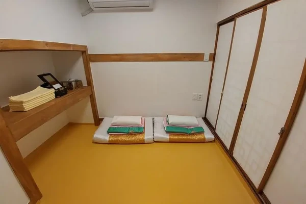 Double room for 2 people
