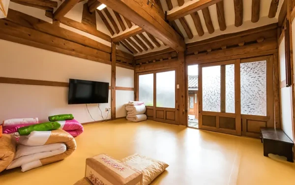 Special Suite room for 6 people