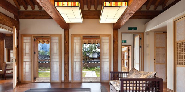 Deluxe Double + Breakfast for 2