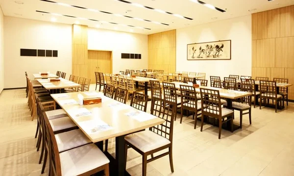 Suite (Oak – Cooking / Park View / Bed)