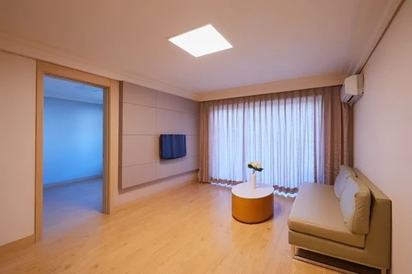 Suite (Oak Clean / Standard / Bed)